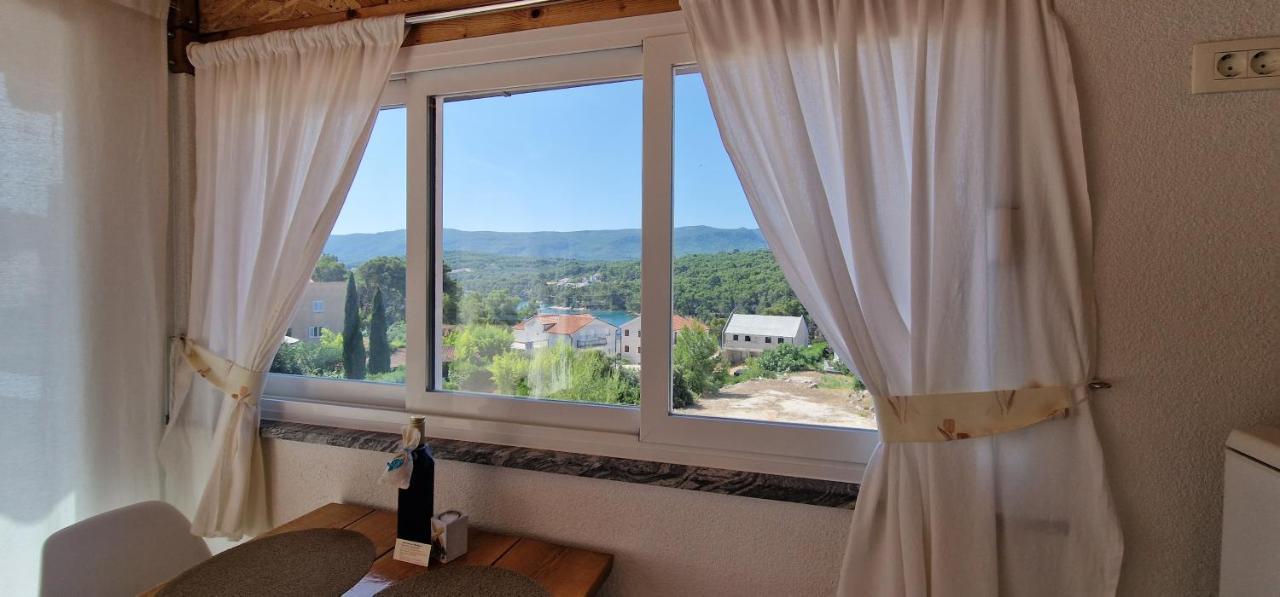 Apartmani Dutkovic Vrboska Esterno foto