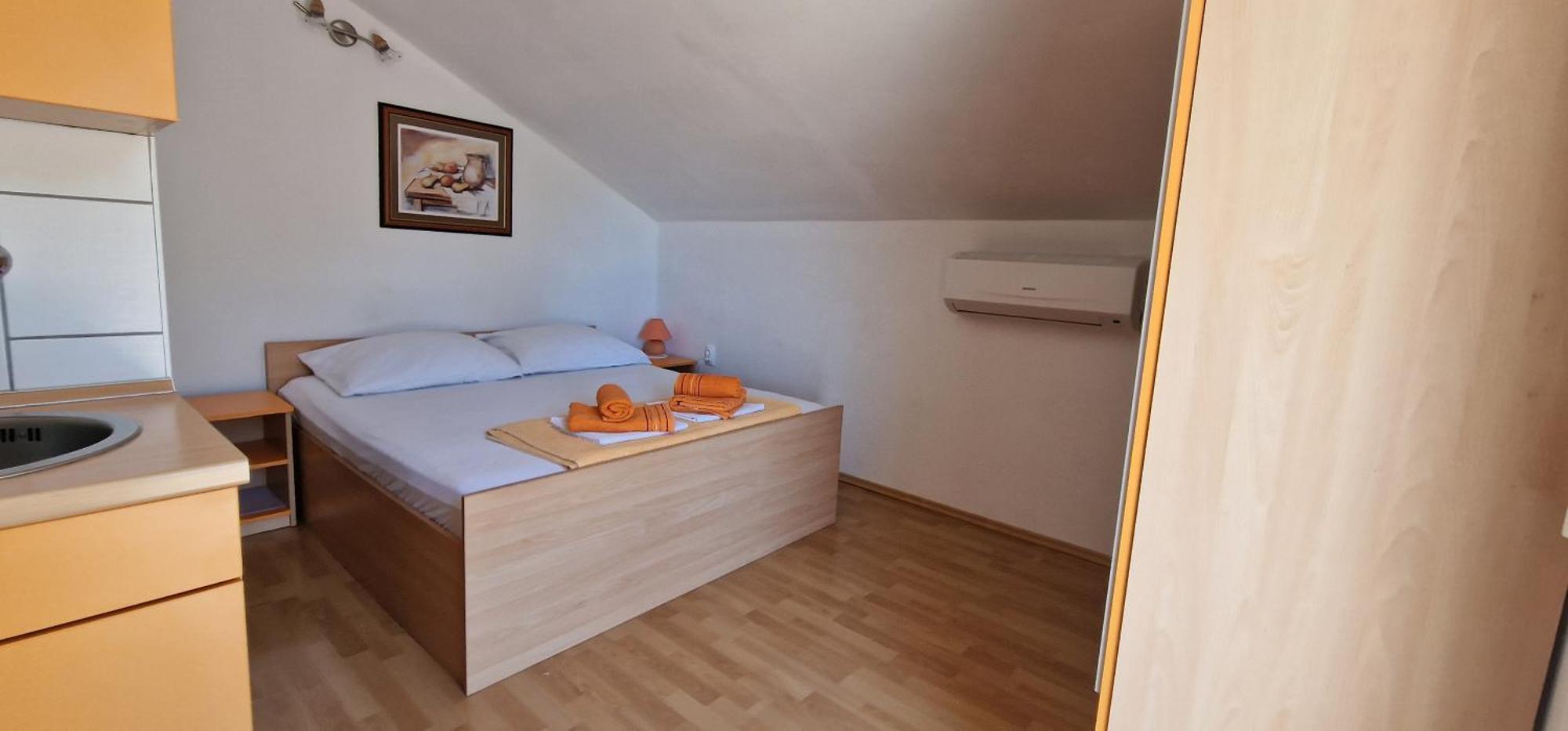 Apartmani Dutkovic Vrboska Esterno foto