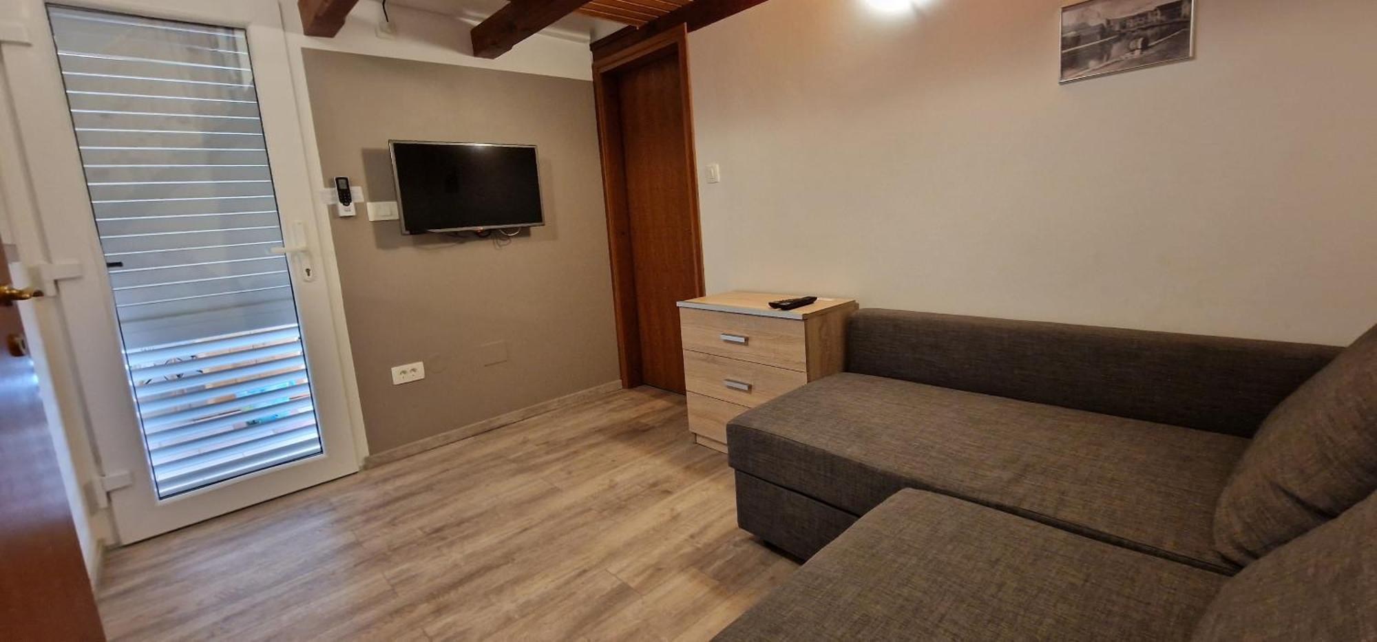 Apartmani Dutkovic Vrboska Esterno foto